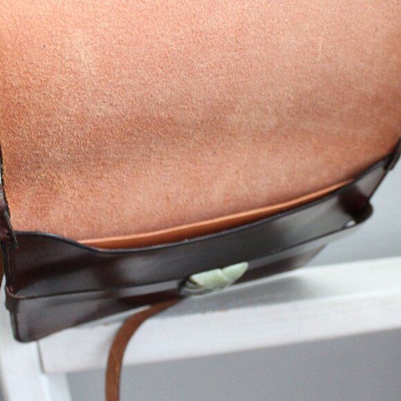 Vintage Brown Leather Flap Stone Accent Shoulder Bag Purse - Picture 3 of 4